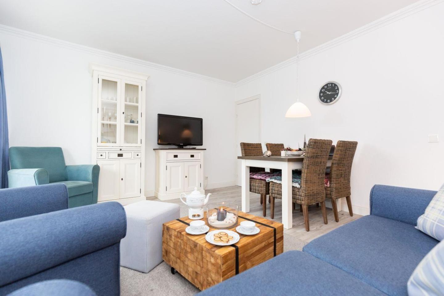 Jame Apartment